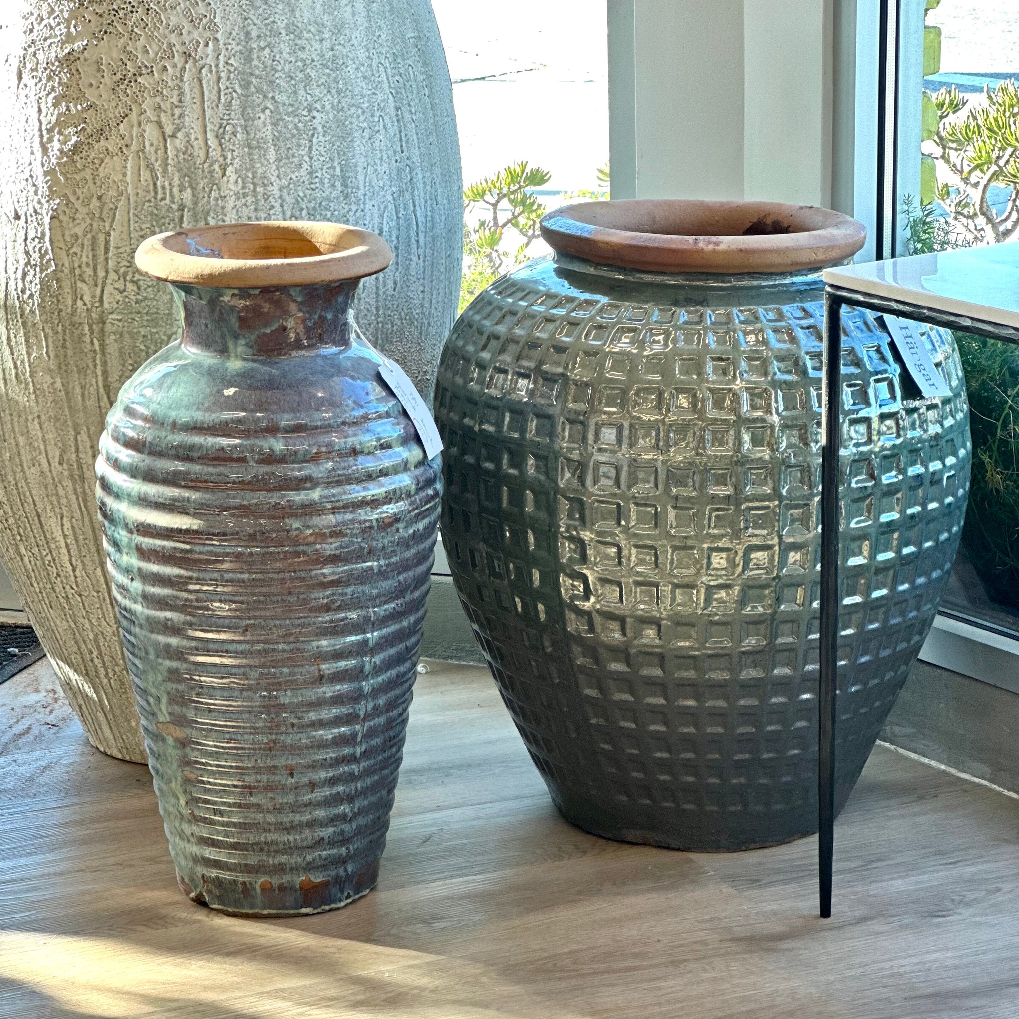 Handmade glazed clay pots (P040 and P041)