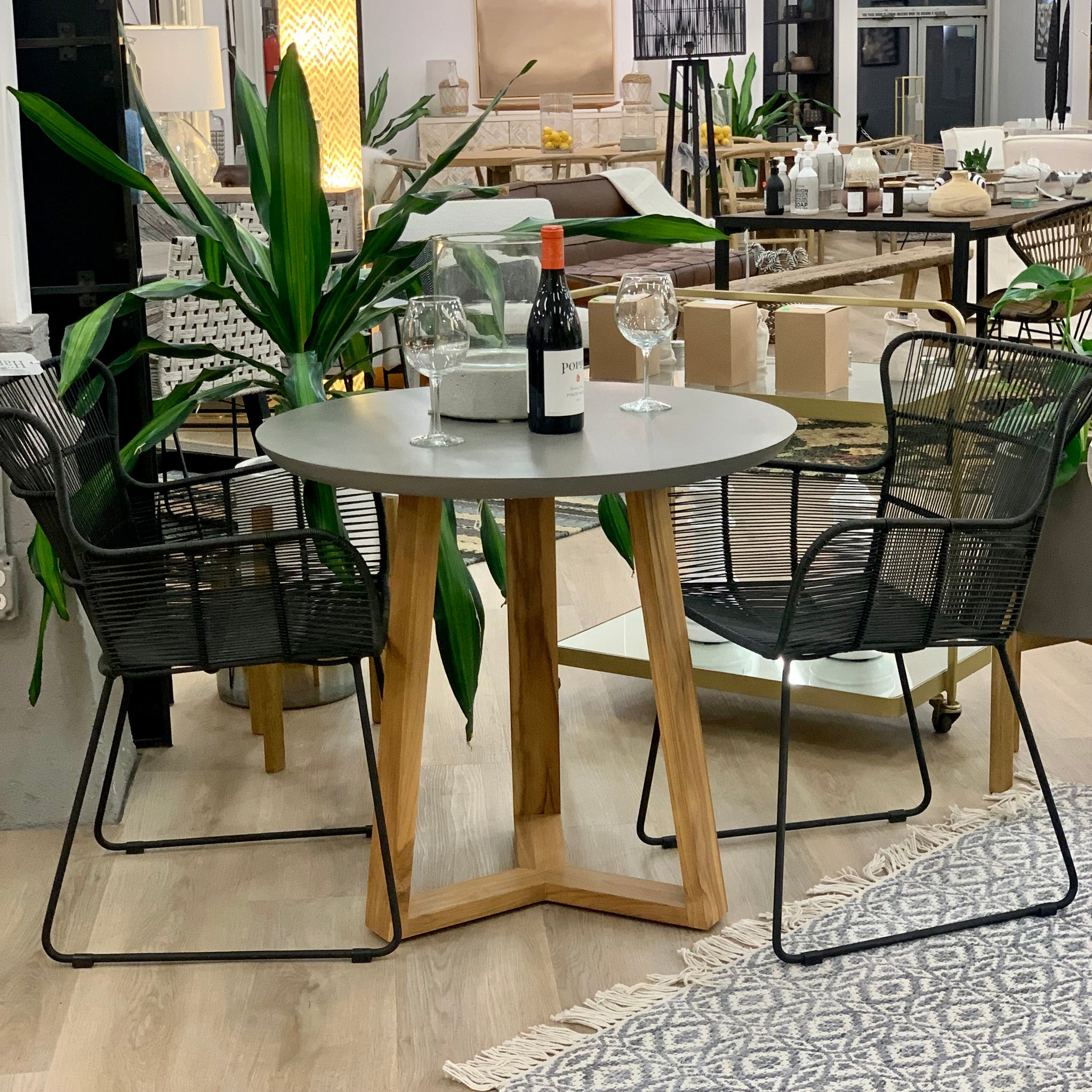 Bistro table indoor/outdoor (26011), dining chairs indoor/outdoor (30000)